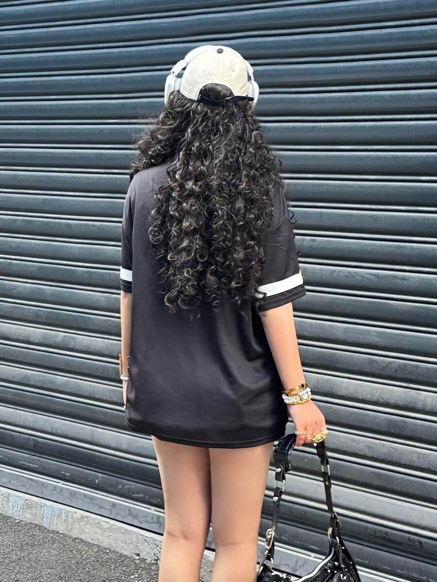 SHEIN Teen Girls Fashionable Loose Fit T-Shirt