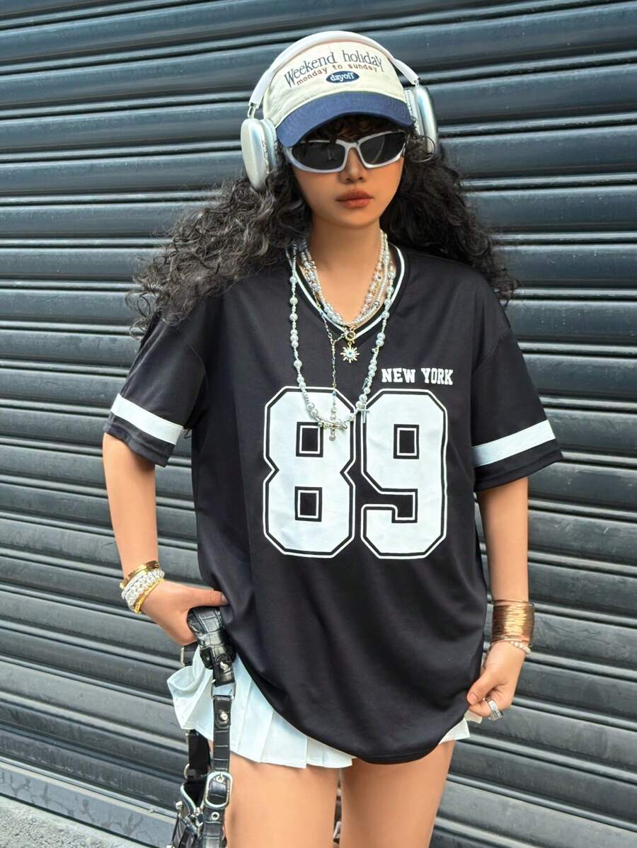 SHEIN Teen Girls Fashionable Loose Fit T-Shirt