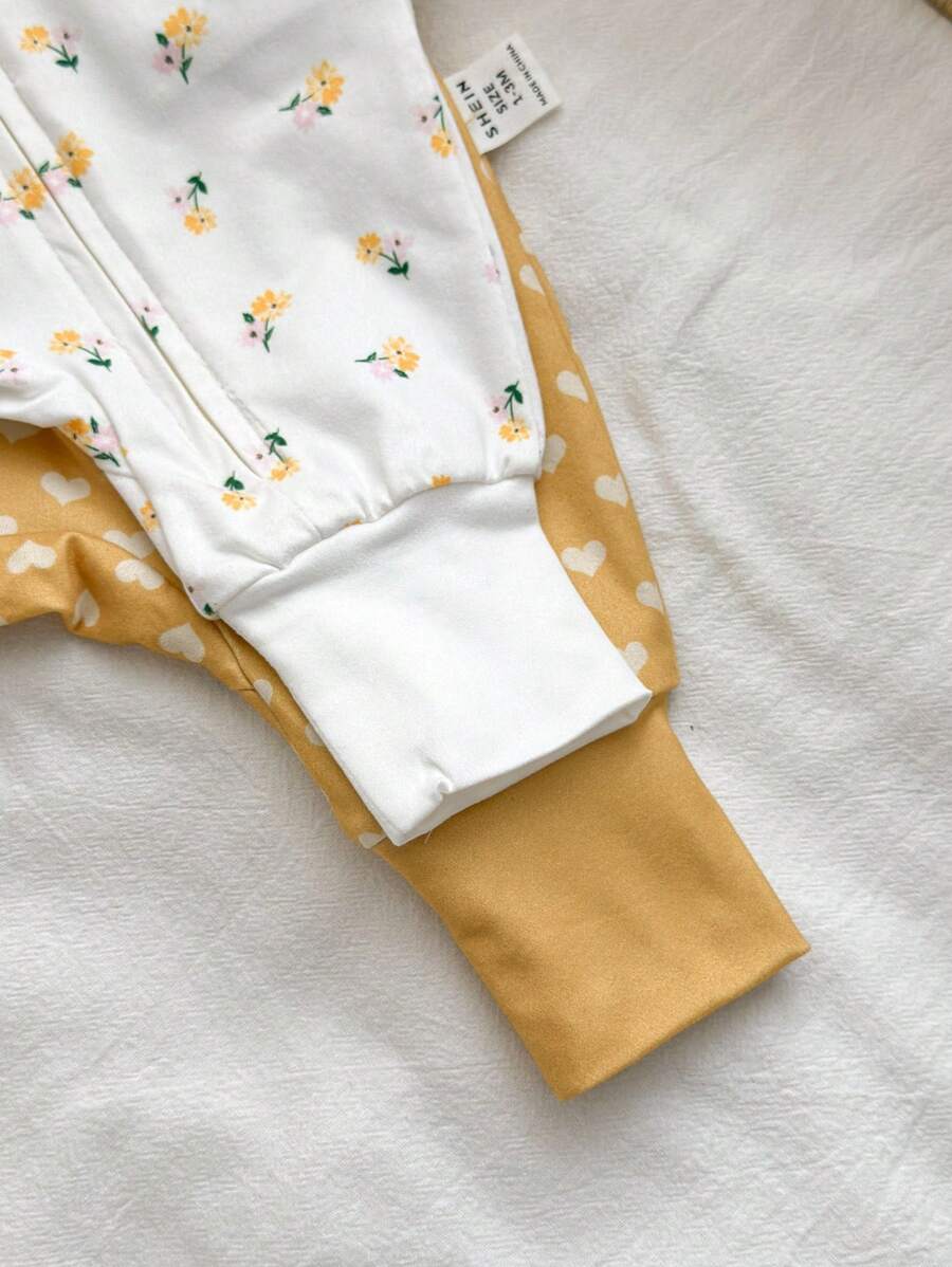 2pcs Baby Girl Knit Floral Polka Dot Romper Set