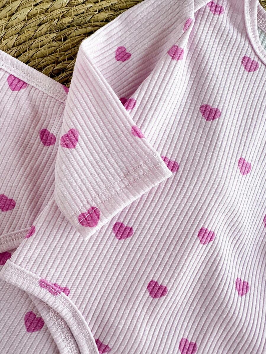 4pcs Baby Girl Pink Heart Romper & Blanket Set